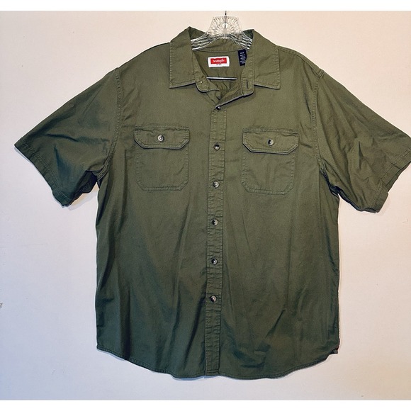 Wrangler Other - Wrangler Men Shirt Large Green Cotton Blend Short Sleeve Button Down Casual Fit